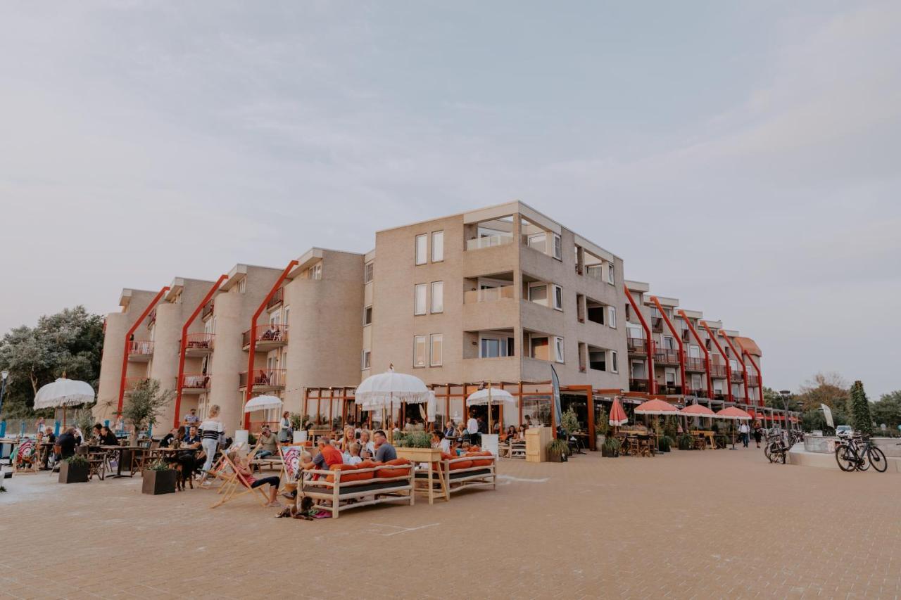 Stijlvol Appartement Op Strand Makkum Extérieur photo
